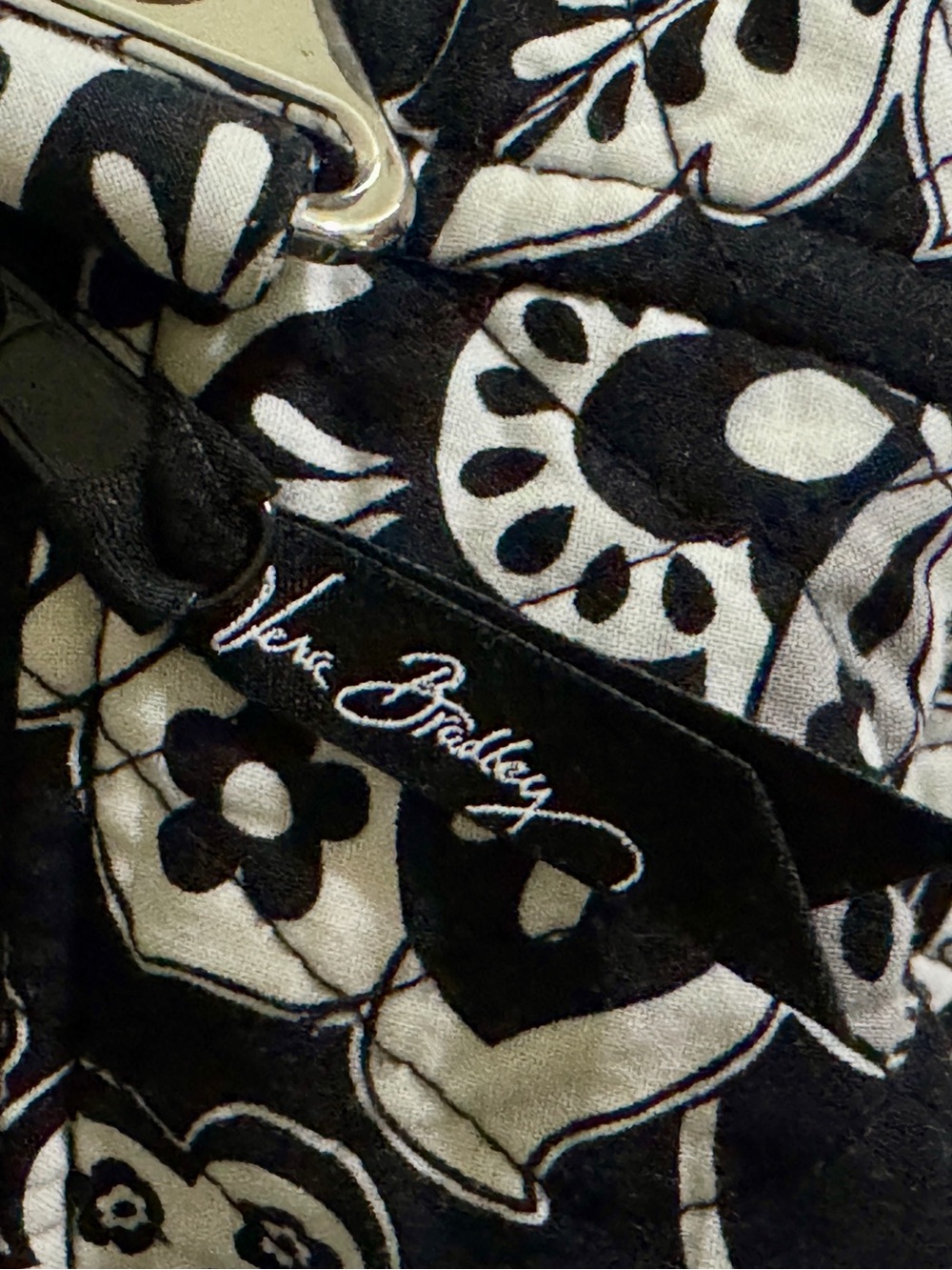 Vera Bradley Black & White Paisley Quilted Travel Bag - Picture 4 of 10
